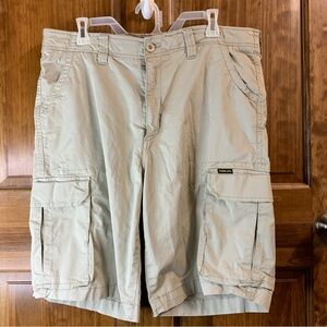 Men’s Stanley cargo stretch shorts khaki size 36